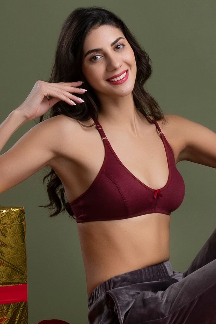 Buy Non-Padded Non-Wired Full Cup Racerback Bra in Wine colour - Cotton  Online India, Best Prices, COD - Clovia - BR1627T09