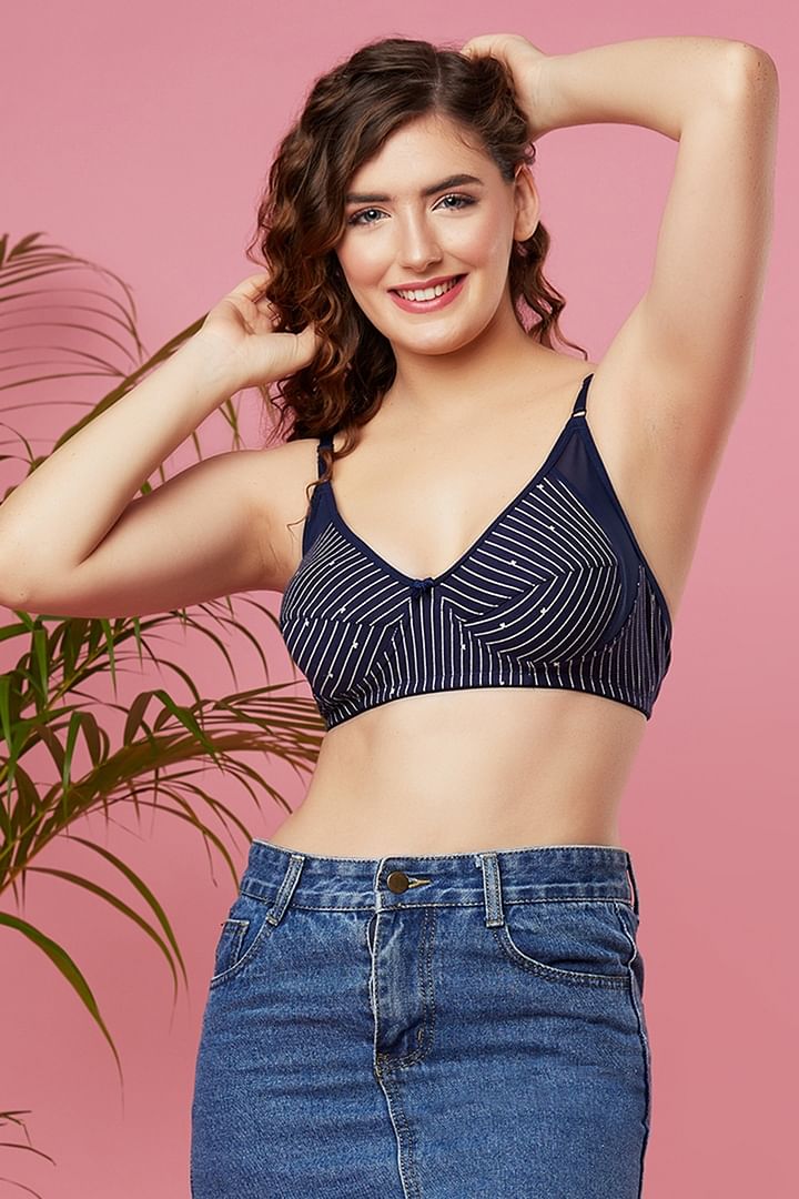 Buy Non-Padded Non-Wired Full Cup Striped Bra in Indigo Blue - 100% Cotton  Online India, Best Prices, COD - Clovia - BR1780C08