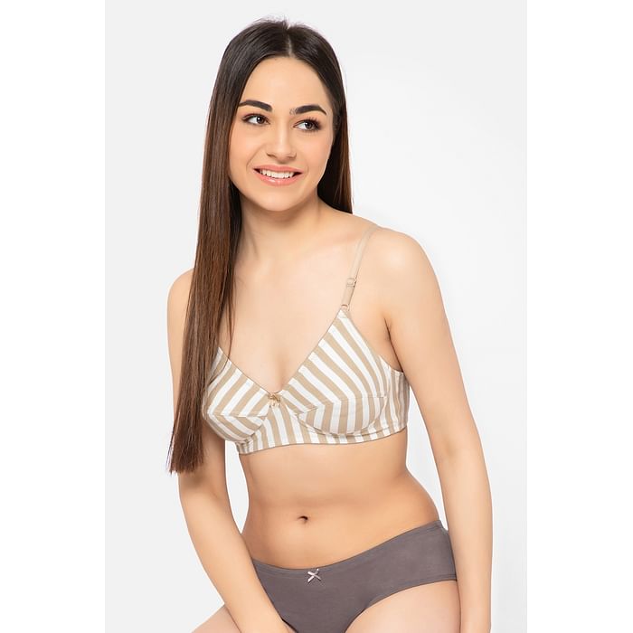 

Clovia Non-Padded Non-Wired Full Cup Striped Bra in Sage Green - Cotton - BR0227A11, Light green