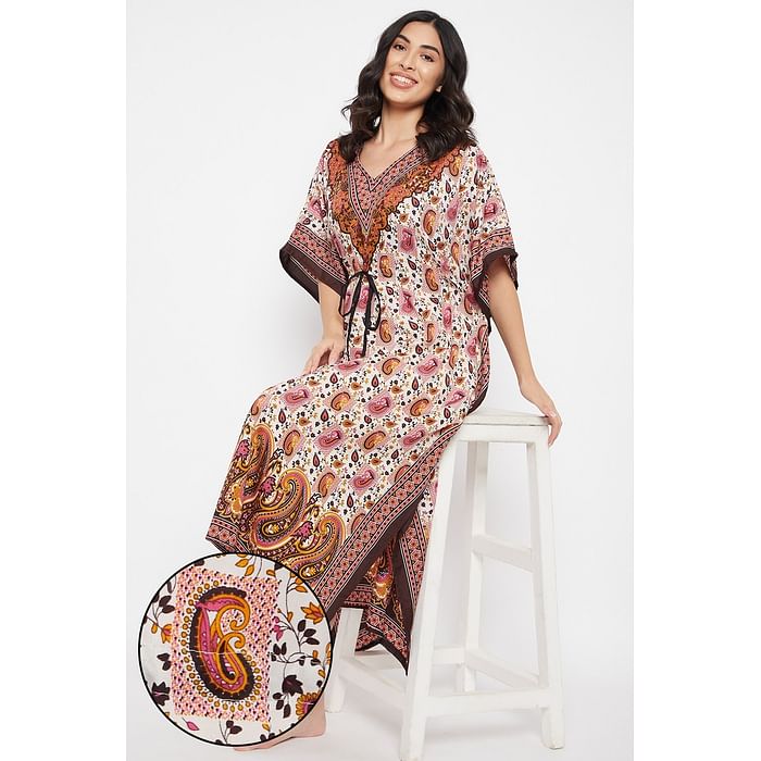 

Clovia Print Me Pretty Long Kaftan in Pink - Crepe - NS0865A22, Light pink