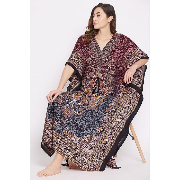 

Clovia Print Me Pretty Long Kaftan in Multicolour - Crepe - NS0865D19