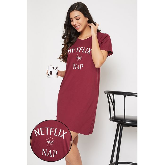 

Clovia Text Print Sleep Tee in Maroon - 100% Cotton - NS1209P09