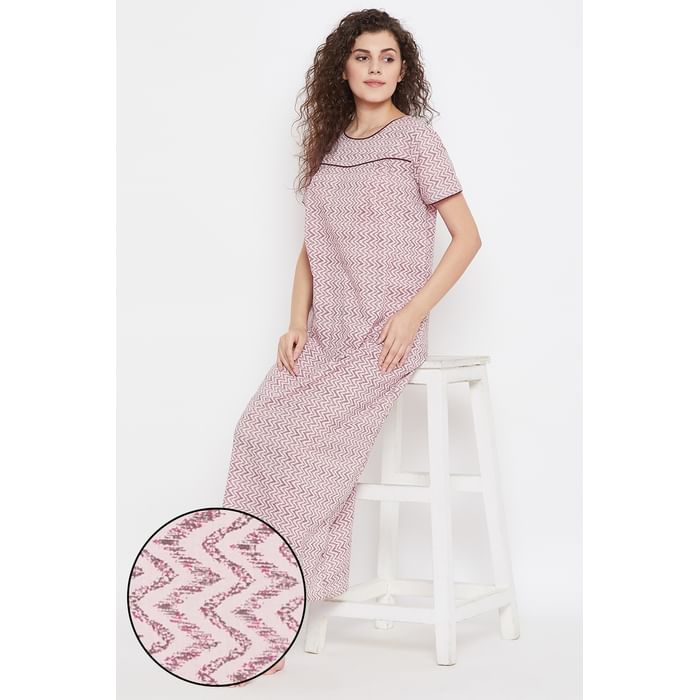 

Clovia Zig Zag Print Nighty in Light Pink - Cotton Rich - NS1211P22