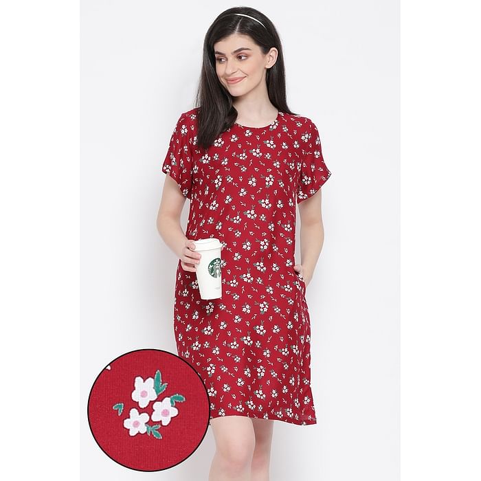 

Clovia Pretty Florals Short Night Dress in Maroon- Cotton Rich - NS1335A04, Red