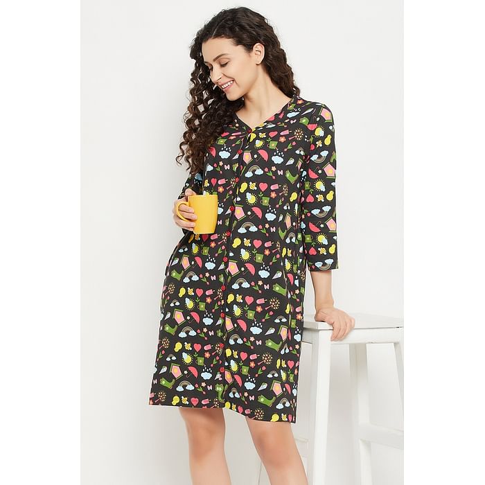 

Clovia Print Me Pretty Button Me Up Short Night Dress in Black - 100% Cotton - NS1487P13