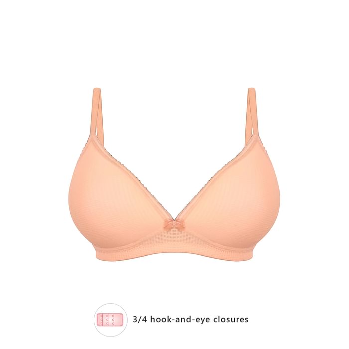 

Clovia Padded Non-Wired Demi Cup Plunge T-shirt Bra in Peach - BR2070P22, Light pink