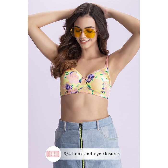 

Clovia Padded Non-Wired Full Cup Abstract Print T-shirt Bra in Multicolour - BR1067F19