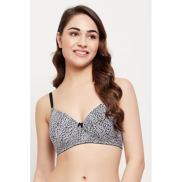 

Clovia Padded Non-Wired Full Cup Animal Print Multiway T-shirt Bra in White - BR2393A18