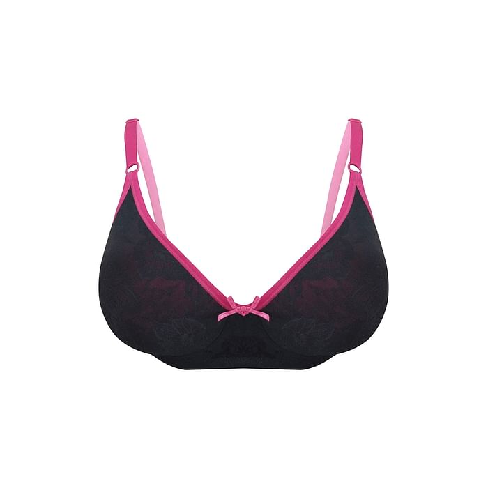 

Clovia Padded Non-Wired Full Cup Bra in Black - Lace - BR1000Q13