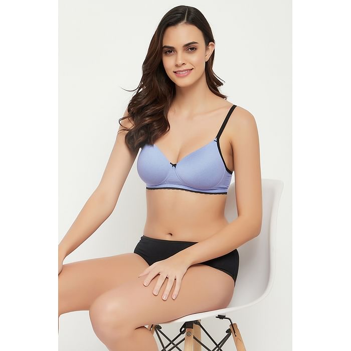 

Clovia Padded Non-Wired Full Cup Bra in Powder Blue - BR0738F03, Light blue