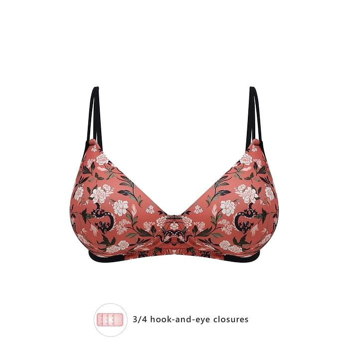 

Clovia Padded Non-Wired Full Cup Floral Print T-shirt Bra in Light Red - BR1474T04