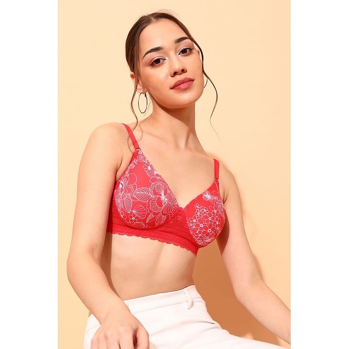 

Clovia Padded Non-Wired Full Cup Floral Print T-shirt Bra in Red - BR1806B04