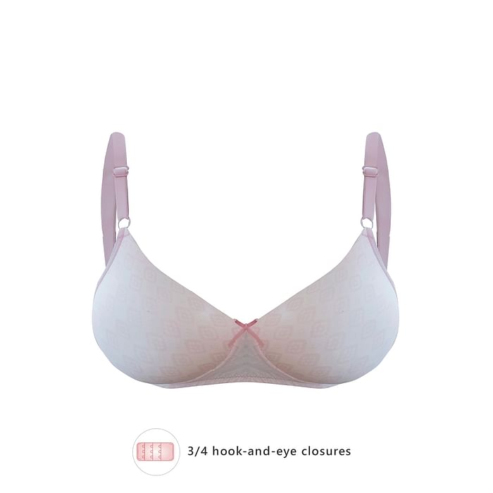

Clovia Padded Non-Wired Full Cup Geometric Print T-shirt Bra in White - BR1277V18