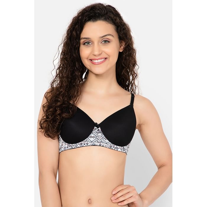 

Clovia Padded Non-Wired Full Cup Multiway T-shirt Bra in Black - BR2347Z13
