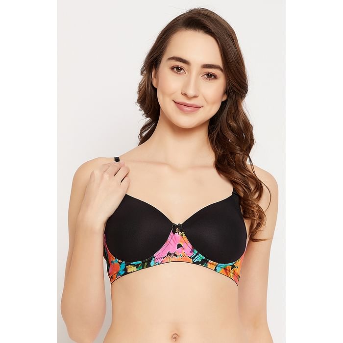 

Clovia Padded Non-Wired Full Cup Multiway T-shirt Bra in Black - BR1897B19