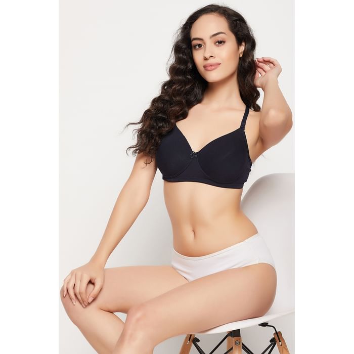 

Clovia Padded Non-Wired Full Cup Multiway T-shirt Bra in Navy - Cotton - BR1049P08