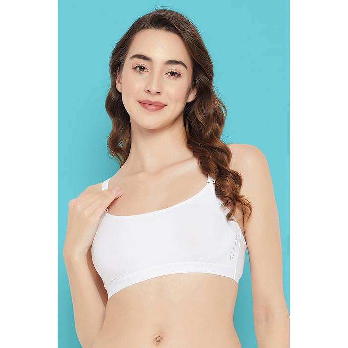 

Clovia Padded Non-Wired Full Cup Beginners Multiway T-shirt Bra in White with Removable Cups - Cotton - BB0050A18