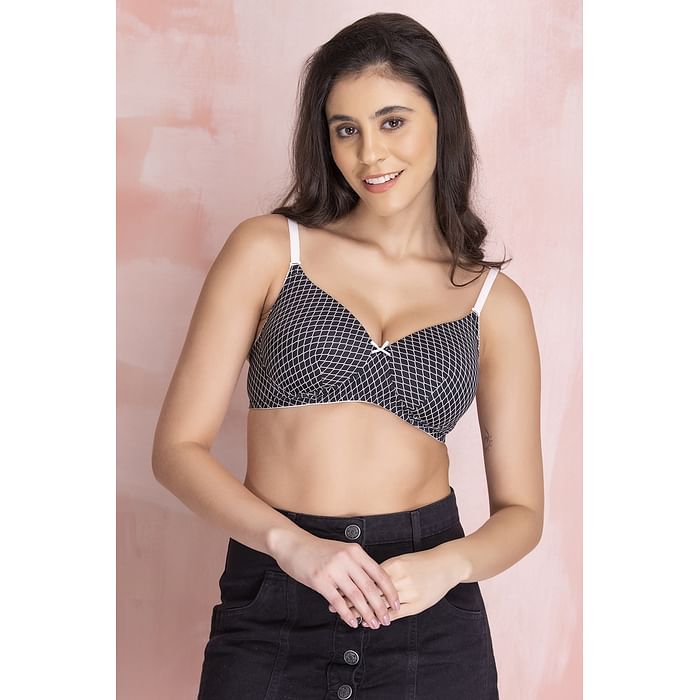 

Clovia Padded Non-Wired Full Cup Printed Multiway T-shirt Bra in Black - BR2393D13