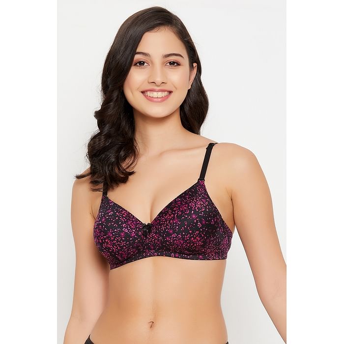

Clovia Padded Non-Wired Full Cup Printed Multiway T-shirt Bra in Black - BR0935P13