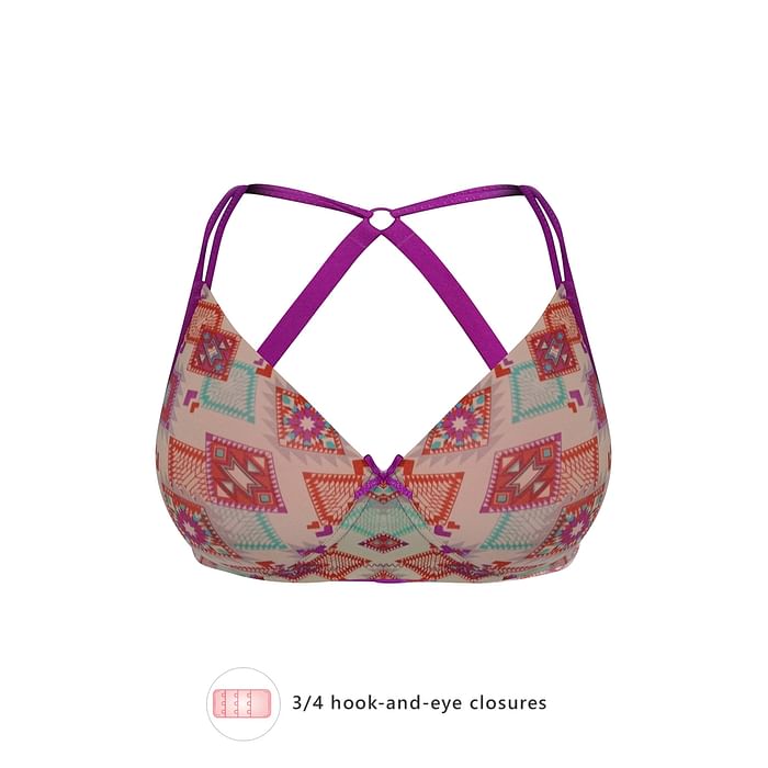 

Clovia Padded Non-Wired Full Cup Printed Racerback T-shirt Bra in Multicolour - BR1390F19