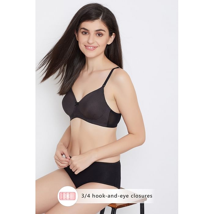 

Clovia Padded Non-Wired Full Cup Printed Multiway T-shirt Bra in Black - BR1277E13