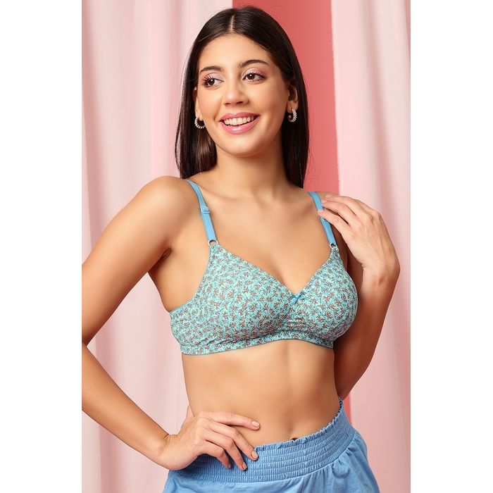 

Clovia Padded Non-Wired Full Cup Printed T-shirt Bra in Sky Blue - BR0935A03, Light blue