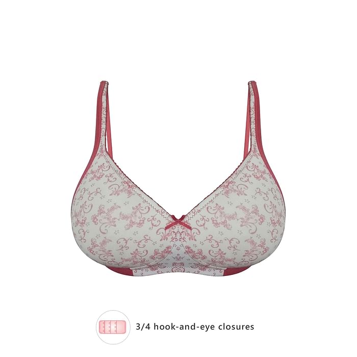 

Clovia Padded Non-Wired Full Cup Printed T-shirt Bra in White - BR1386V18