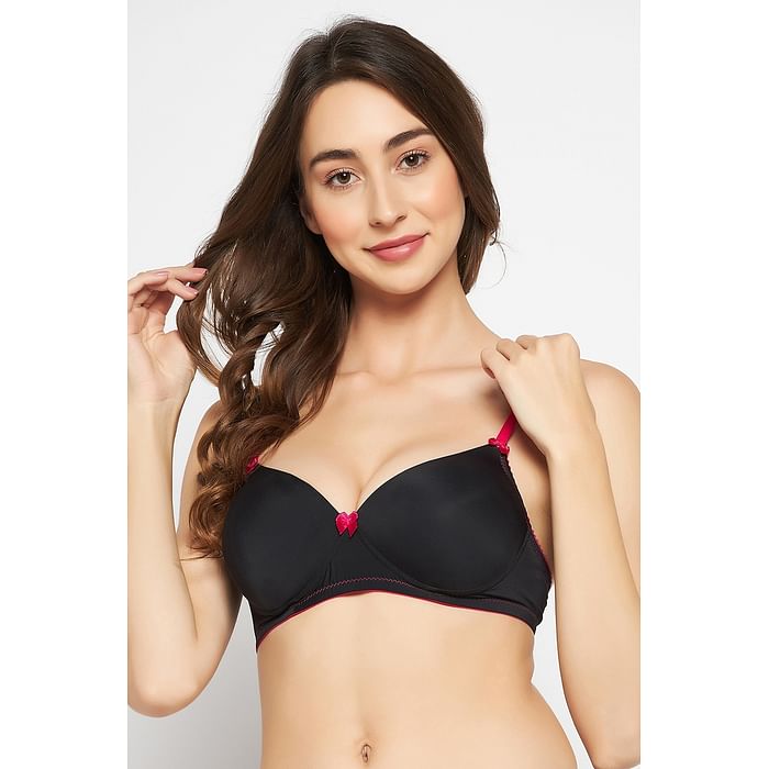 

Clovia Padded Non-Wired Full Cup T-shirt Bra in Black - BR1427K13