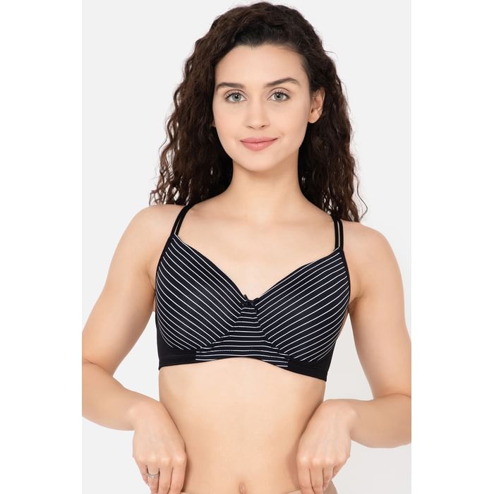 

Clovia Padded Non-Wired Full Cup Striped T-shirt Bra in Black - BR1067U13