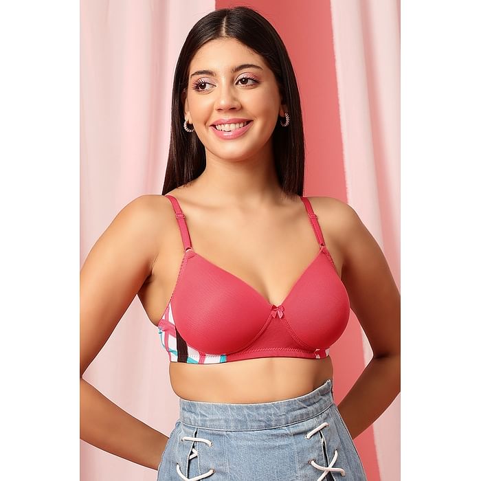 

Clovia Padded Non-Wired Full Cup T-shirt Bra in Magenta - BR1897Z22, Light pink