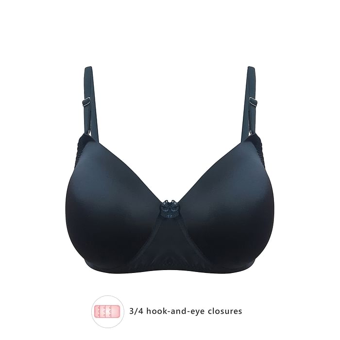 

Clovia Padded Non-Wired Full Coverage Multiway T-Shirt Bra in Black - BR1956A13
