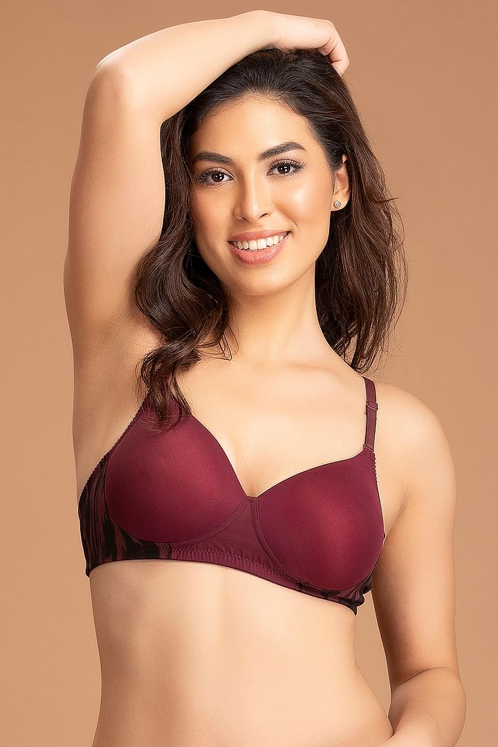 Buy Padded Non-Wired Full Coverage Multiway T-Shirt Bra in Wine Online  India, Best Prices, COD - Clovia - BR1897P09