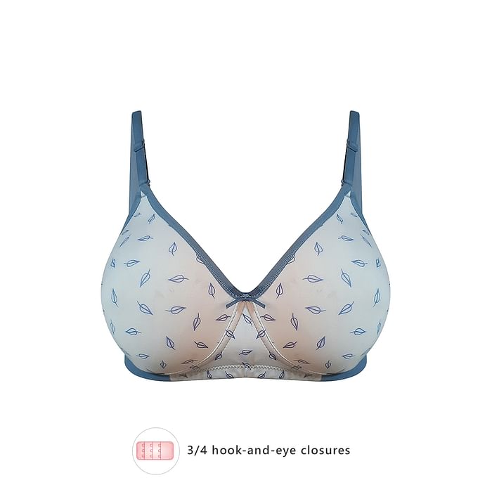

Clovia Padded Non-Wired Printed Multiway T-Shirt Bra - BR1813R18, White