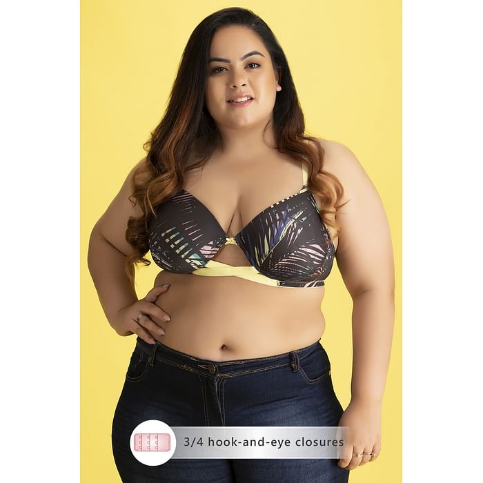 

Clovia Padded Underwired Printed Cage Bra in Black - BR1894P13