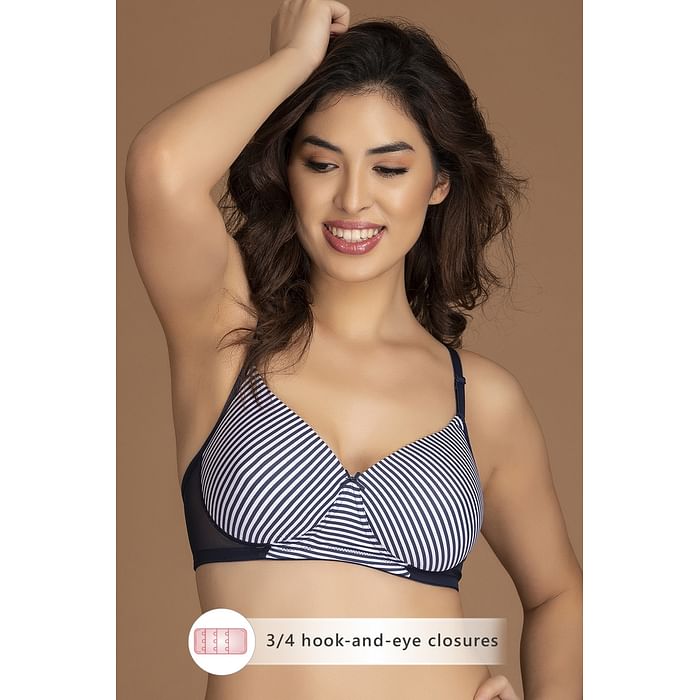 

Clovia Padded Non-Wired Full Cup Striped T-Shirt Bra in Navy - BR1813R08