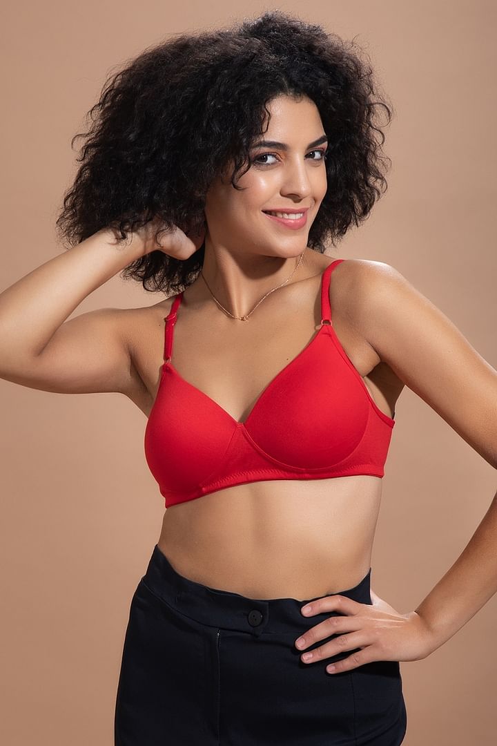 Buy Padded Non-Wired Full Coverage T-Shirt Bra in Red - Cotton Rich Online  India, Best Prices, COD - Clovia - BR1279P04