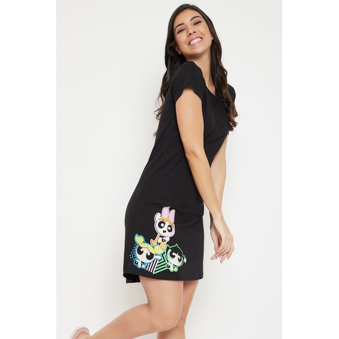 

Clovia Powerpuff Girls Print Sleep Tee in Black - 100% Cotton - NS1209E13