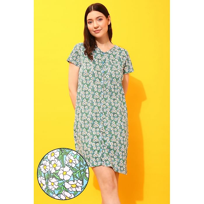 

Clovia Pretty Florals Button Down Short Night Dress in Sky Blue - 100% Cotton - NS1348D03, Light blue