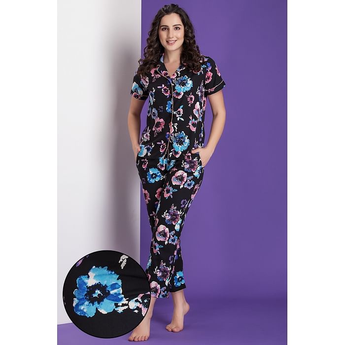 

Clovia Pretty Florals Button Down Shirt & Pyjama Set in Black - Crepe - LS0385L13