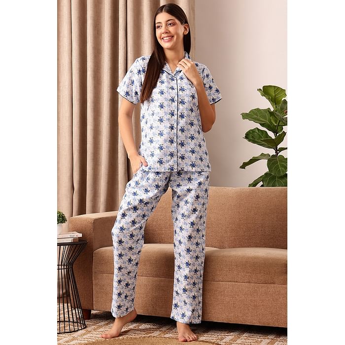 

Clovia Pretty Florals Button Down Shirt & Pyjama Set in Blue & Green - Cotton Rich - LS0264P08, Navy