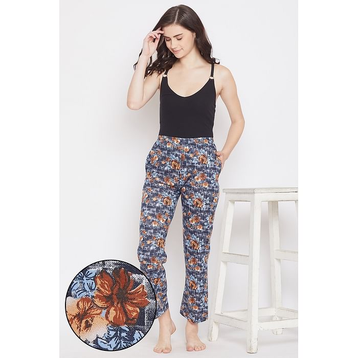 

Clovia Pretty Florals Pyjama in Grey- Cotton Rich - LB0176J13, Black