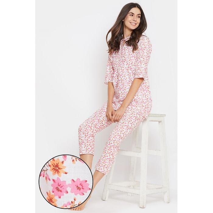 

Clovia Pretty Florals Top & Cropped Pyjama in White - 100% Cotton - LS0525P16, Orange