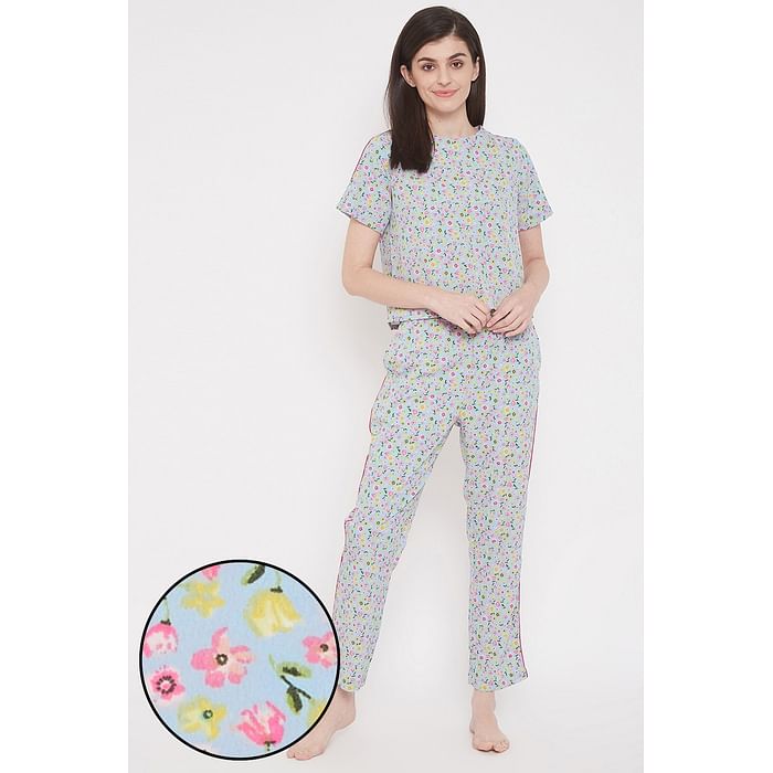 

Clovia Pretty Florals Crop Top & Pyjama Set in Powder Blue - Crepe - LS0545P03, Light blue