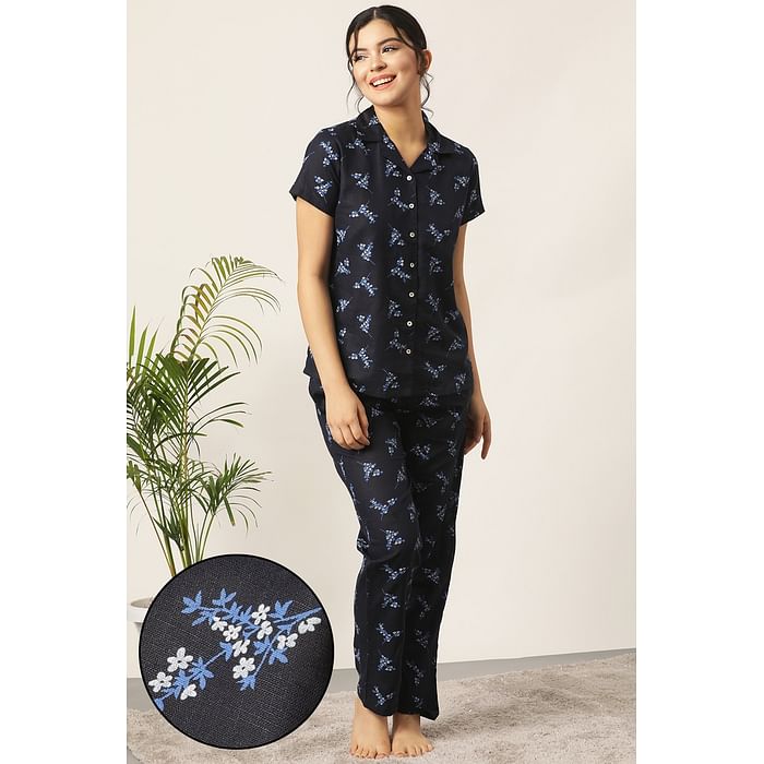 

Clovia Print Me Pretty Button Me Up Shirt & Pyjama in Navy- 100% Cotton - LS0385E08