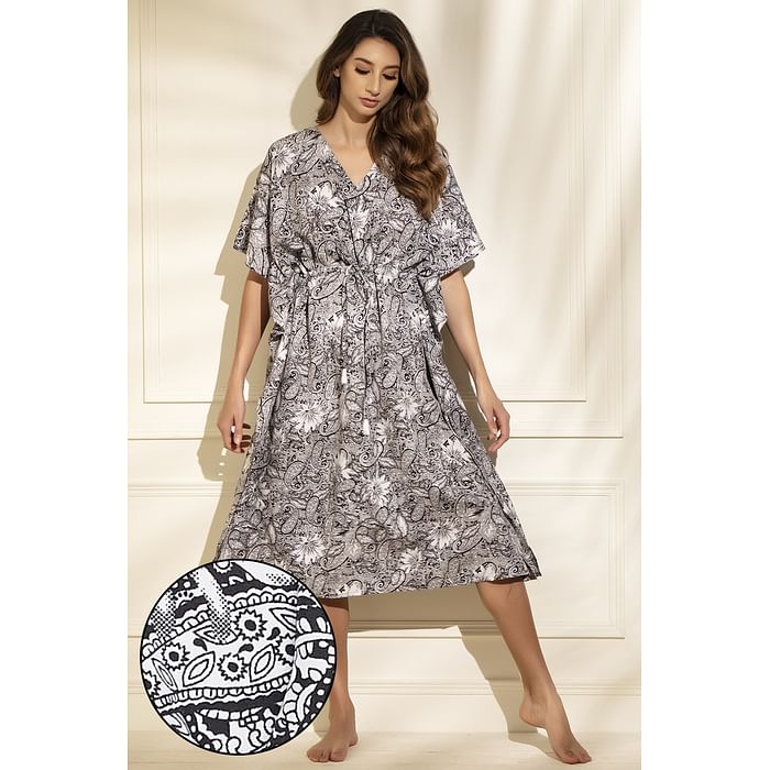 

Clovia Print Me Pretty Kaftan in White - Crepe - NS0865D18