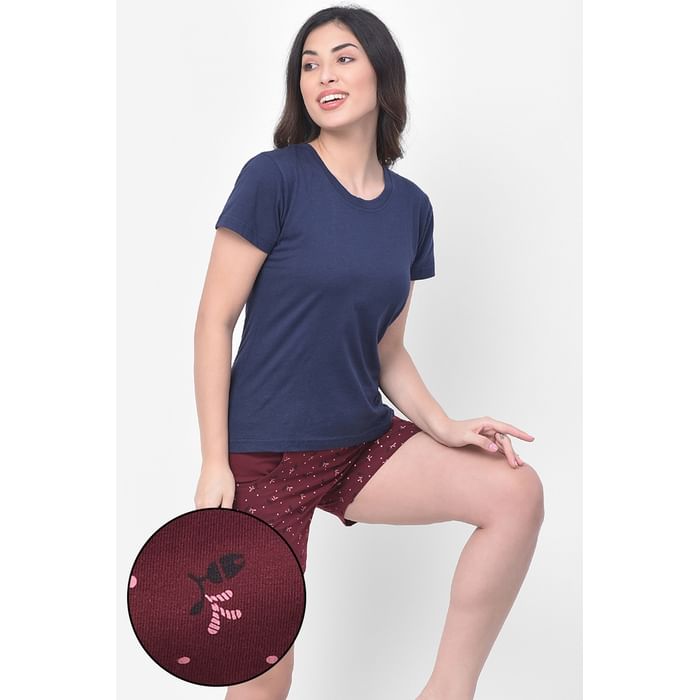 

Clovia Print Me Pretty Top & Boxer Shorts in Navy Blue & Maroon- Cotton Rich - LSC174P09