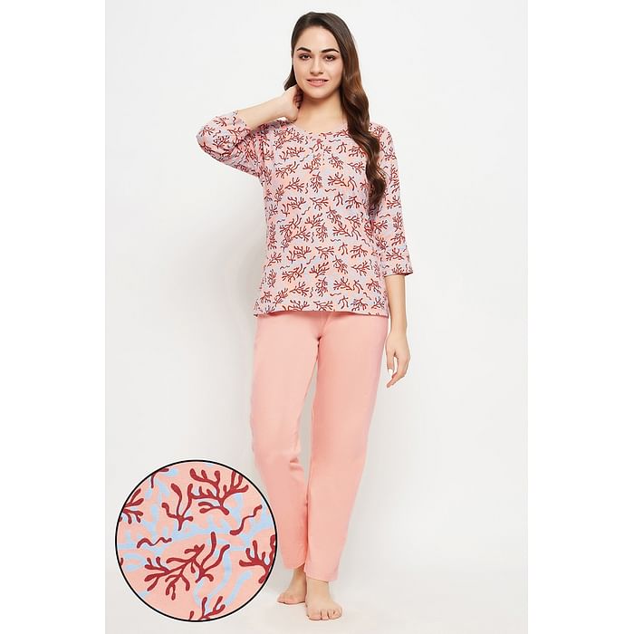 

Clovia Print Me Pretty Top & Chic Basic Pyjama in Peach Colour - 100% Cotton - LS0644P34