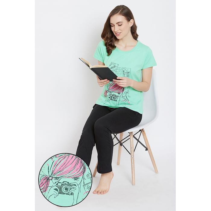 

Clovia Print Me Pretty Top & Pyjama Set in Green & Black - 100% Cotton - LSC124H11, Light green