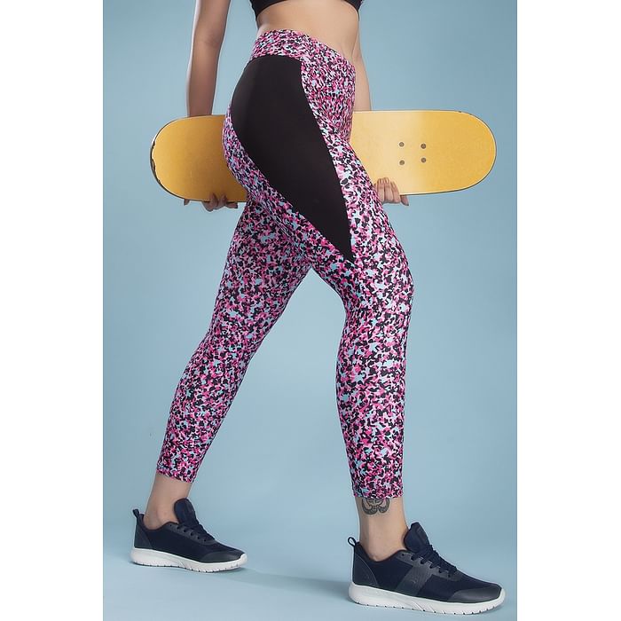 

Clovia Camouflage Print Activewear Ankle-Length Tights in Multicolour - AB0057P22, Light pink