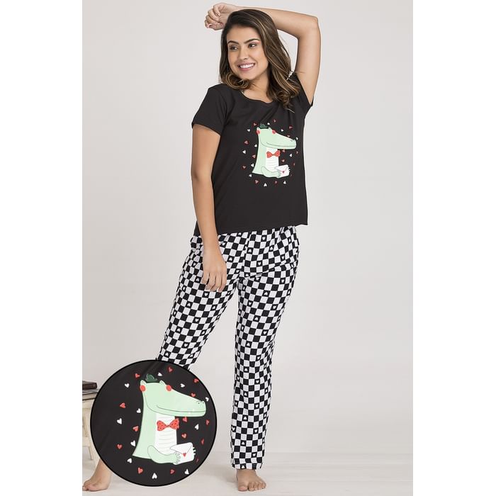 

Clovia Love Struck Top & Pyjama Set in Black- Cotton - LSC126A13